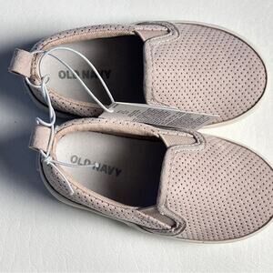 Old Navy  Toddler Girls  Dawn Light Perforated Slip-On Sneakers Sz 5